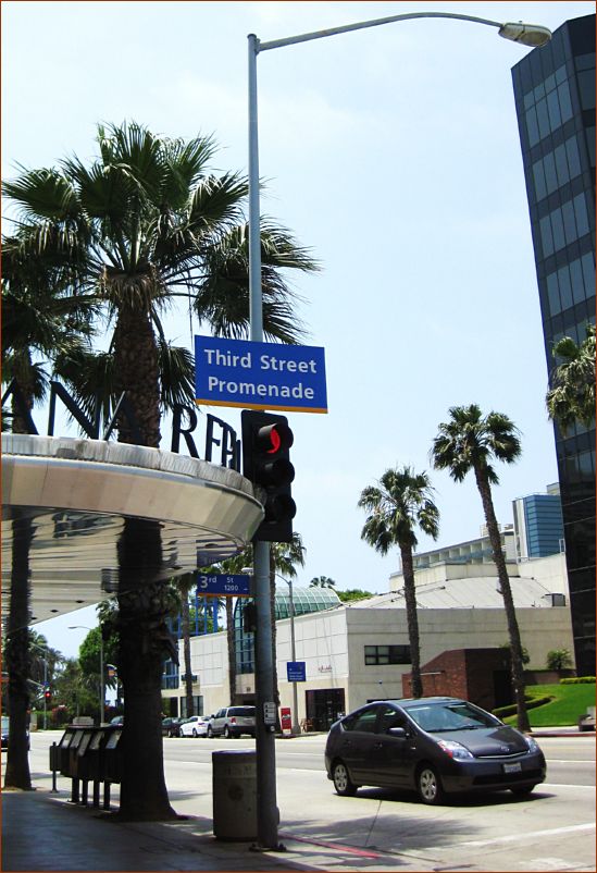 Third Street Promenade in Santa Monica